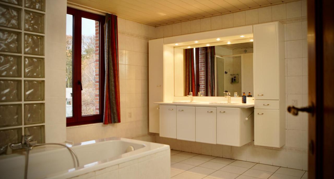 Bed and Breakfast De Strikker Balen Exterior foto